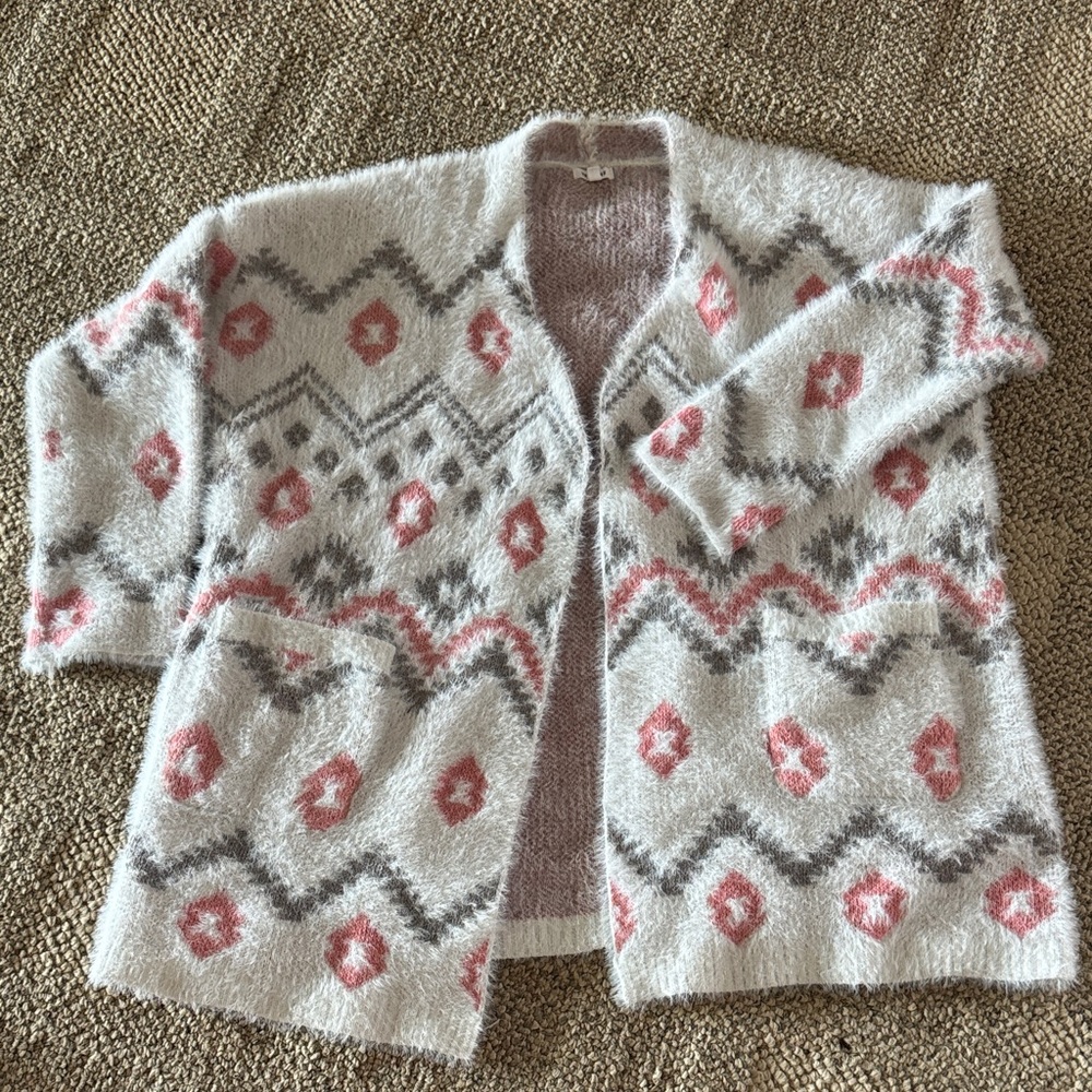 En Creme Pink and Gray Patterned Cardigan